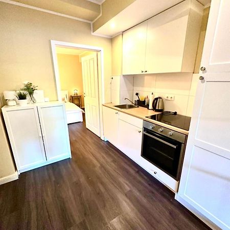 Zentrales Apartment Mit Terrasse Бремен Экстерьер фото